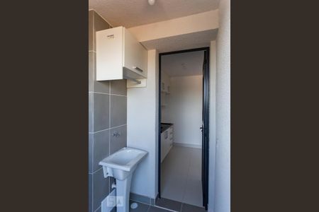 Área de Serviço de apartamento para alugar com 2 quartos, 49m² em Centro, Osasco