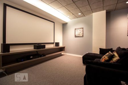 Apartamento para alugar com 155m², 2 quartos e 2 vagasCinema