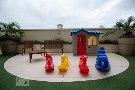 Apartamento para alugar com 155m², 2 quartos e 2 vagasÁrea Comum - Playground