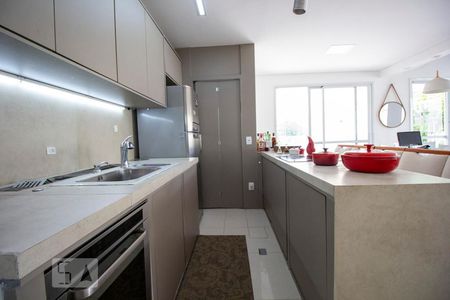 Apartamento para alugar com 155m², 2 quartos e 2 vagasCozinha