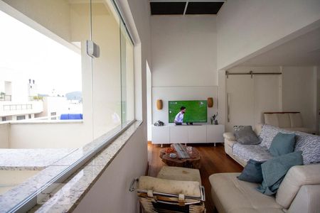 Sala de apartamento para alugar com 2 quartos, 155m² em Itacorubi, Florianópolis