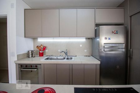 Apartamento para alugar com 155m², 2 quartos e 2 vagasCozinha