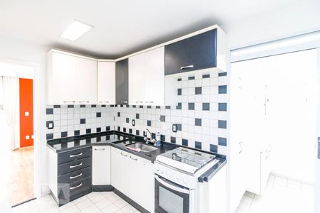 Apartamento para alugar com 94m², 3 quartos e 2 vagasCozinha