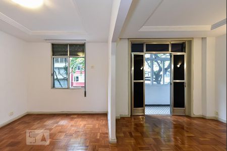 Sala de apartamento para alugar com 3 quartos, 107m² em Copacabana, Rio de Janeiro