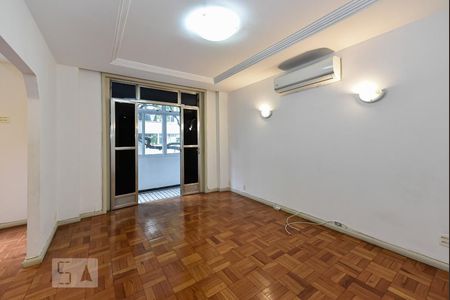 Sala de apartamento para alugar com 3 quartos, 107m² em Copacabana, Rio de Janeiro