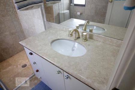 Apartamento à venda com 180m², 3 quartos e 3 vagasPia