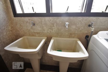 Apartamento à venda com 180m², 3 quartos e 3 vagasTanque