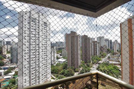 Apartamento à venda com 180m², 3 quartos e 3 vagasVista da suíte 3
