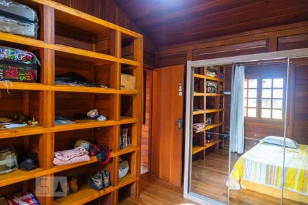 Apartamento à venda com 160m², 4 quartos e 2 vagasQuarto 4