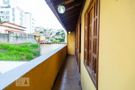 Apartamento à venda com 160m², 4 quartos e 2 vagasVaranda 