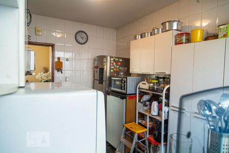 Apartamento à venda com 160m², 4 quartos e 2 vagasCozinha