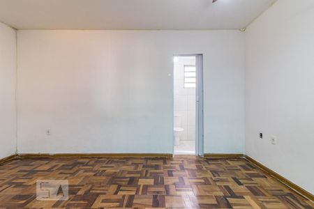 Sala/Quarto de kitnet/studio à venda com 1 quarto, 40m² em Medianeira, Porto Alegre
