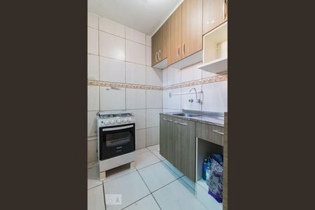 Cozinha de kitnet/studio à venda com 1 quarto, 40m² em Medianeira, Porto Alegre