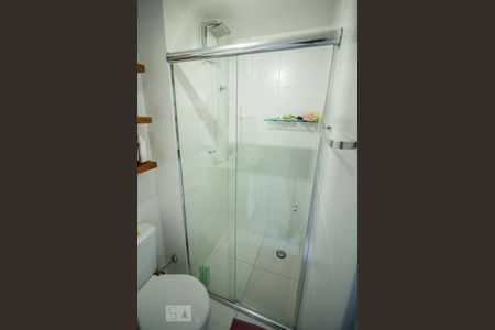 Apartamento à venda com 29m², 1 quarto e sem vaga Apartamento à venda com 29m², 1 quarto e sem vagaBanheiro