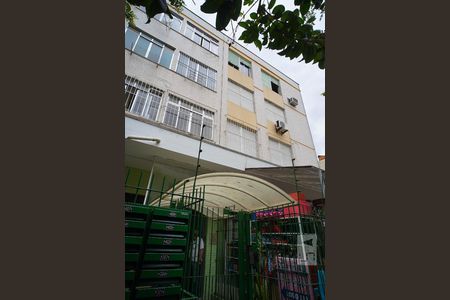 Apartamento para alugar com 63m², 2 quartos e sem vagaFachada do bloco