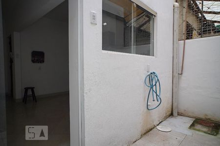 Sala - Patio de apartamento para alugar com 2 quartos, 80m² em Passo D’areia, Porto Alegre