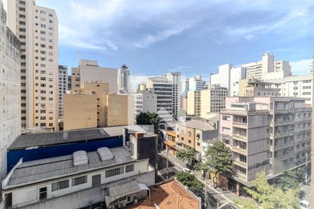 Vista de kitnet/studio para alugar com 1 quarto, 32m² em Vila Buarque, São Paulo