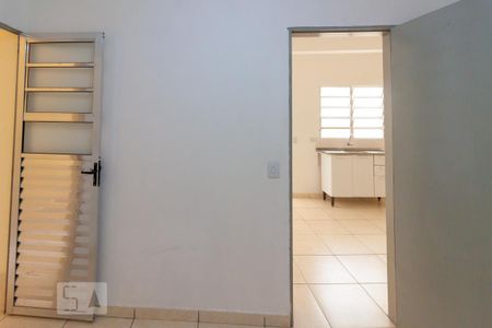 Quarto de casa para alugar com 1 quarto, 33m² em Vila Lageado, São Paulo