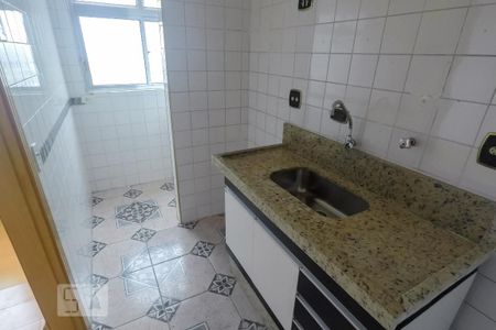 Cozinha de apartamento para alugar com 2 quartos, 42m² em Sé, São Paulo