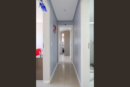 Corredor de apartamento à venda com 2 quartos, 55m² em Sarandi, Porto Alegre