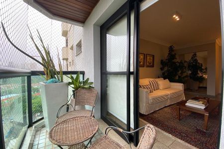 Sacada de apartamento à venda com 3 quartos, 159m² em Jardim Colombo, São Paulo