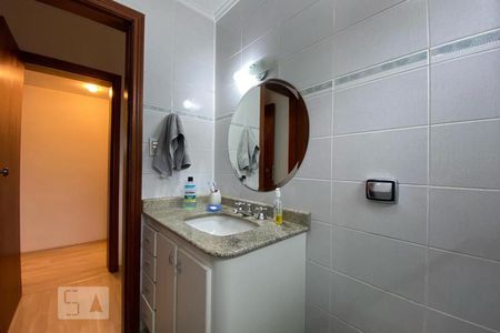 Apartamento à venda com 159m², 3 quartos e 3 vagas Apartamento à venda com 159m², 3 quartos e 3 vagasBanheiro da Suíte 2