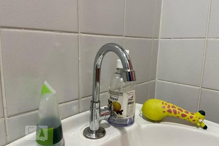 Apartamento à venda com 159m², 3 quartos e 3 vagas Apartamento à venda com 159m², 3 quartos e 3 vagasBanheiro - Torneira