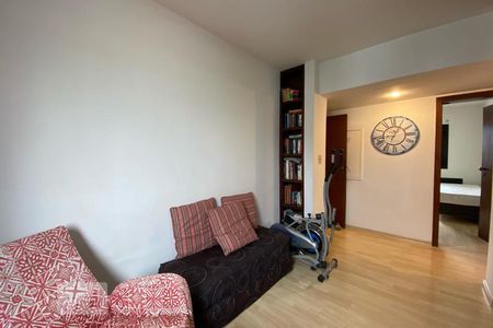 Apartamento à venda com 159m², 3 quartos e 3 vagas Apartamento à venda com 159m², 3 quartos e 3 vagasEscritório