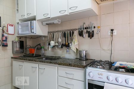 Apartamento para alugar com 85m², 2 quartos e 1 vagaCozinha