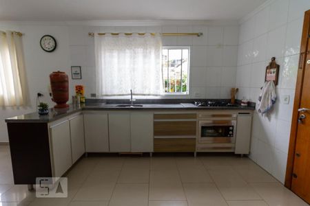 Casa para alugar com 195m², 4 quartos e 4 vagasCozinha