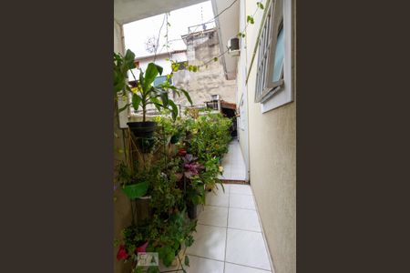 Casa para alugar com 195m², 4 quartos e 4 vagasEntrada Lateral