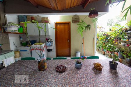 Casa para alugar com 195m², 4 quartos e 4 vagasChurrasqueira
