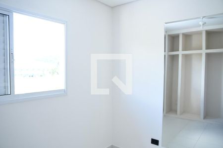 Quarto de casa de condomínio para alugar com 2 quartos, 59m² em Outeiro de Passárgada, Cotia