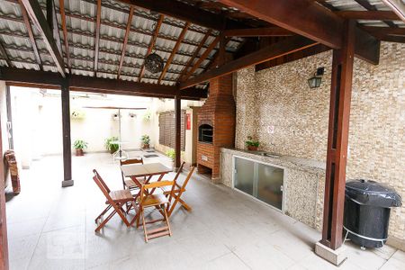 Apartamento para alugar com 53m², 2 quartos e 1 vaga Apartamento para alugar com 53m², 2 quartos e 1 vagaÁrea comum - Churrasqueira