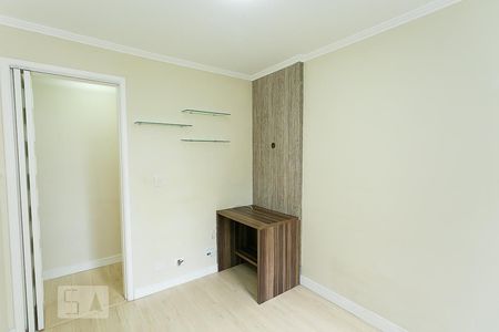 Quarto 1 de apartamento para alugar com 2 quartos, 53m² em Jardim Ampliação, São Paulo