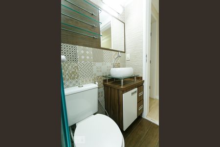 Apartamento para alugar com 53m², 2 quartos e 1 vaga Apartamento para alugar com 53m², 2 quartos e 1 vagaBanheiro