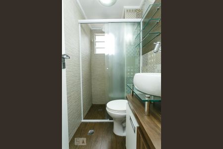 Apartamento para alugar com 53m², 2 quartos e 1 vaga Apartamento para alugar com 53m², 2 quartos e 1 vagaBanheiro