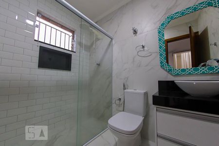 Casa à venda com 116m², 3 quartos e 3 vagasBanheiro da Suite