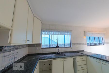 Casa à venda com 116m², 3 quartos e 3 vagasCozinha