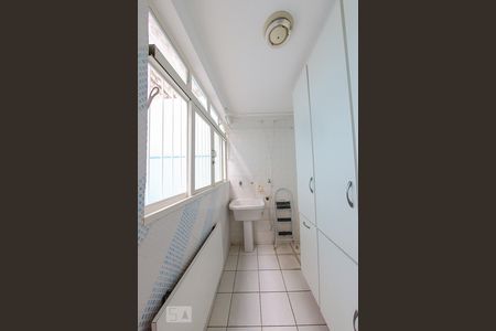 Casa à venda com 116m², 3 quartos e 3 vagasArea de Serviço
