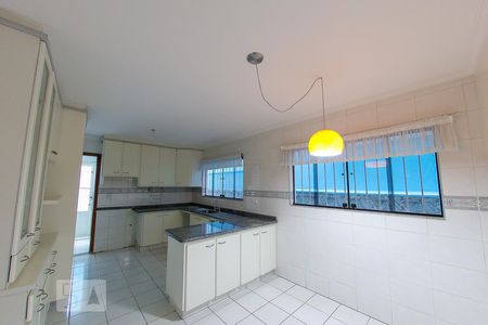 Casa à venda com 116m², 3 quartos e 3 vagasCozinha