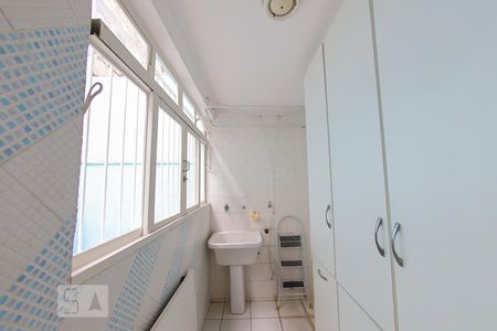 Casa à venda com 116m², 3 quartos e 3 vagasArea de Serviço