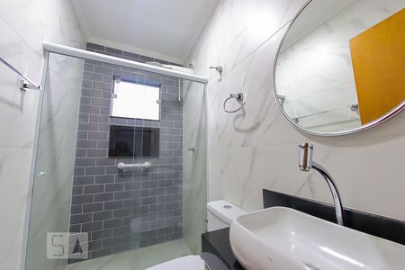 Casa à venda com 116m², 3 quartos e 3 vagasBanheiro 1