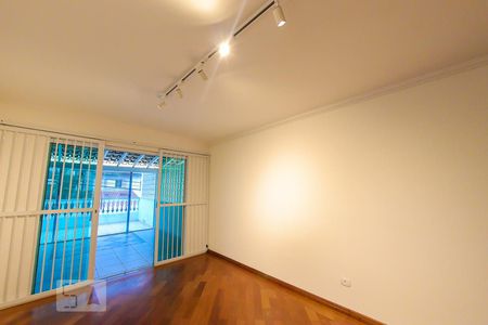 Sala de casa à venda com 3 quartos, 116m² em Vila Mazzei, São Paulo