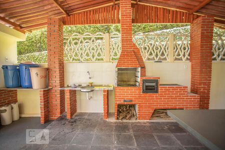 Apartamento à venda com 60m², 2 quartos e 1 vaga Apartamento à venda com 60m², 2 quartos e 1 vagaÁrea comum - Churrasqueira