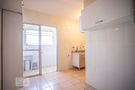 Apartamento à venda com 60m², 2 quartos e 1 vaga Apartamento à venda com 60m², 2 quartos e 1 vagaCozinha