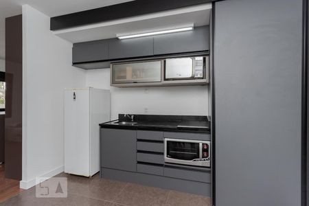 Cozinha de kitnet/studio para alugar com 1 quarto, 45m² em Jardim Botânico, Porto Alegre