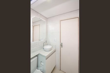 Banheiro Social de apartamento para alugar com 2 quartos, 80m² em Nova Granada, Belo Horizonte