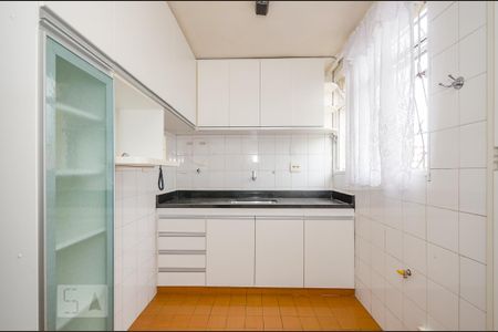 Apartamento para alugar com 80m², 2 quartos e 1 vagaCozinha
