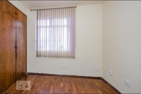 Apartamento para alugar com 80m², 2 quartos e 1 vagaQuarto 2